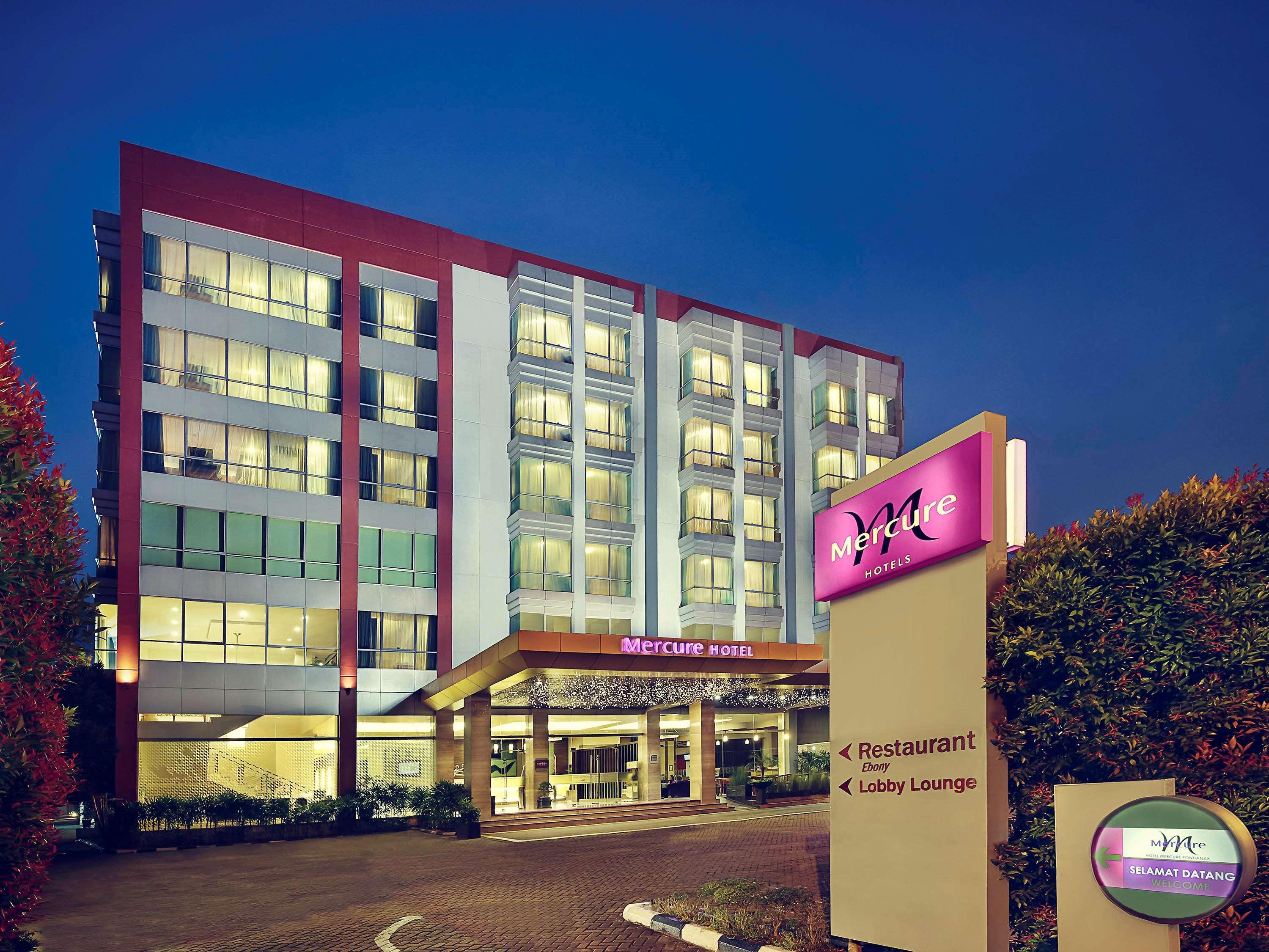 Mercure Pontianak City Center Exterior photo